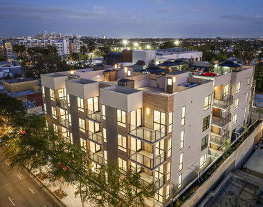 7428 Santa Monica Boulevard - Photo Thumbnail 45