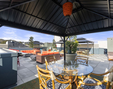 7428 Santa Monica Boulevard - Photo Thumbnail 34