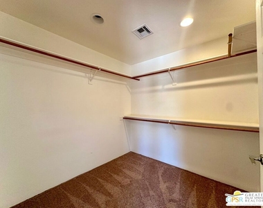 51220 Avenida Velasco - Photo Thumbnail 19
