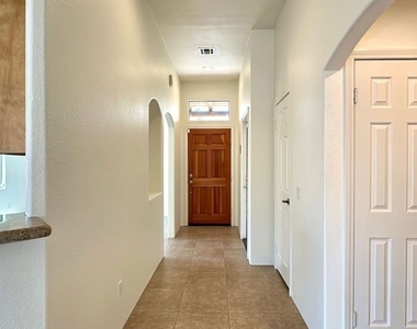 51220 Avenida Velasco - Photo Thumbnail 8
