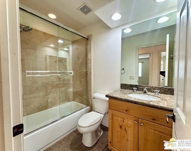 51220 Avenida Velasco - Photo Thumbnail 11
