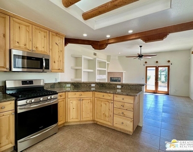 51220 Avenida Velasco - Photo Thumbnail 5