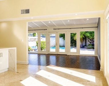 23018 Bigler Street - Photo Thumbnail 17