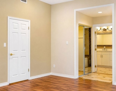 23018 Bigler Street - Photo Thumbnail 9