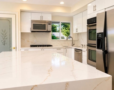 23018 Bigler Street - Photo Thumbnail 24