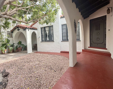 6450 Drexel Avenue - Photo Thumbnail 2