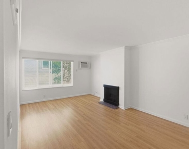 3640 Cardiff Avenue - Photo Thumbnail 3