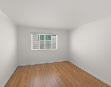 3640 Cardiff Avenue - Photo Thumbnail 8