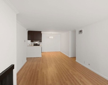 3640 Cardiff Avenue - Photo Thumbnail 6
