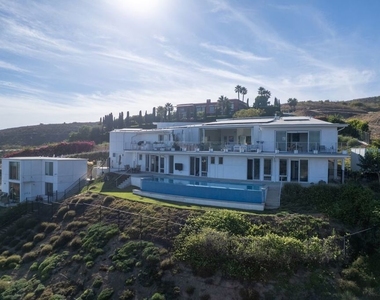 28405 Via Acero Street - Photo Thumbnail 36
