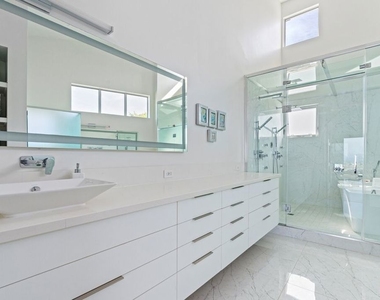 28405 Via Acero Street - Photo Thumbnail 19