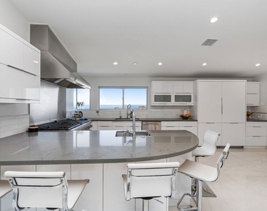 28405 Via Acero Street - Photo Thumbnail 16