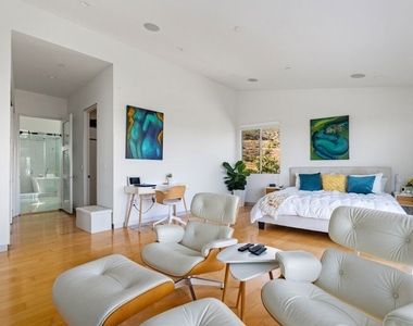 28405 Via Acero Street - Photo Thumbnail 18