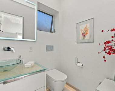 28405 Via Acero Street - Photo Thumbnail 14