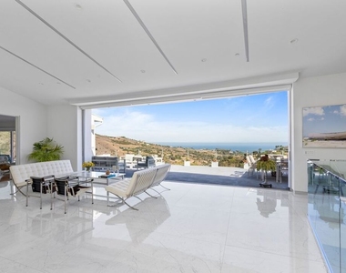 28405 Via Acero Street - Photo Thumbnail 3