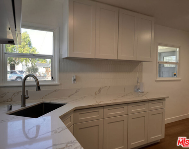 1160 N Fries Avenue - Photo Thumbnail 35