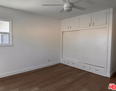 1160 N Fries Avenue - Photo Thumbnail 46