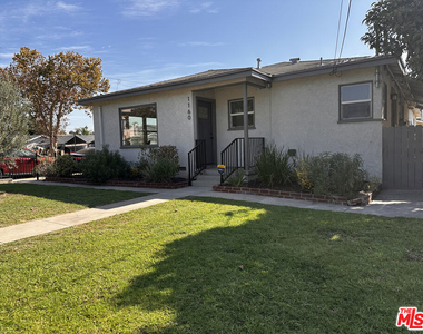 1160 N Fries Avenue - Photo Thumbnail 4