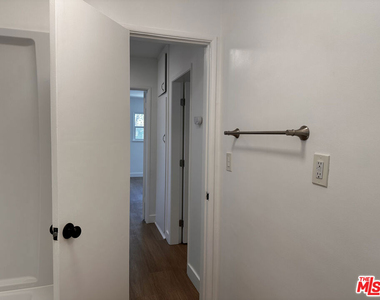 1160 N Fries Avenue - Photo Thumbnail 45