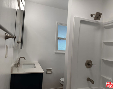 1160 N Fries Avenue - Photo Thumbnail 42