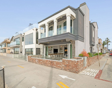 2400 W Oceanfront - Photo Thumbnail 3
