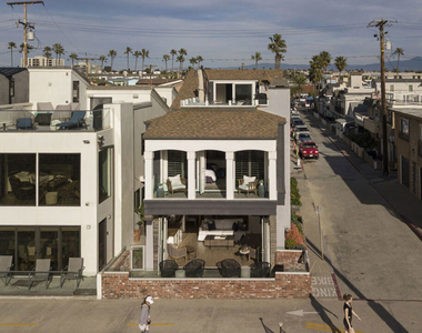 2400 W Oceanfront - Photo Thumbnail 17