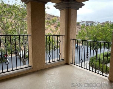 12671 Savannah Creek Drive - Photo Thumbnail 4