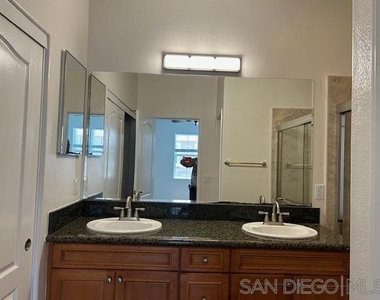 12671 Savannah Creek Drive - Photo Thumbnail 14