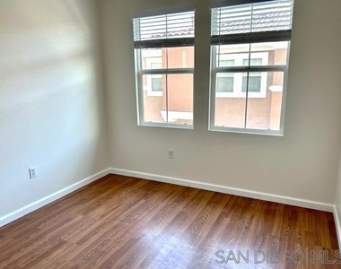 12671 Savannah Creek Drive - Photo Thumbnail 11