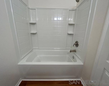 12671 Savannah Creek Drive - Photo Thumbnail 17
