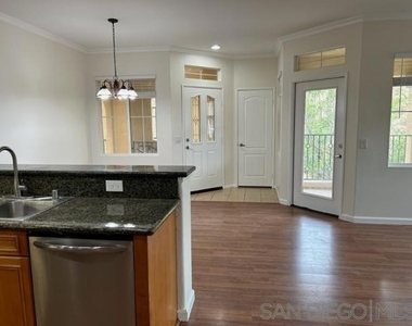 12671 Savannah Creek Drive - Photo Thumbnail 7