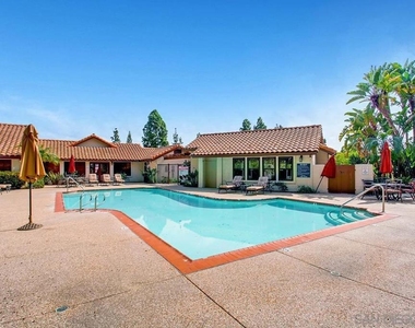 12675 Camino Mira Del Mar - Photo Thumbnail 23