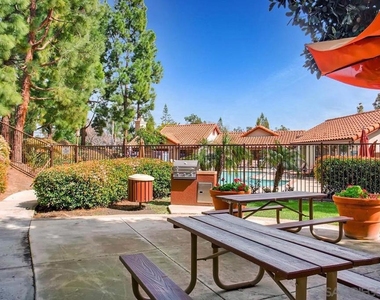 12675 Camino Mira Del Mar - Photo Thumbnail 22