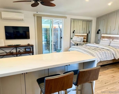 5217 Arlene St - Photo Thumbnail 3