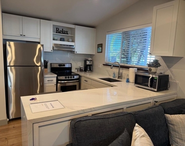 5217 Arlene St - Photo Thumbnail 4