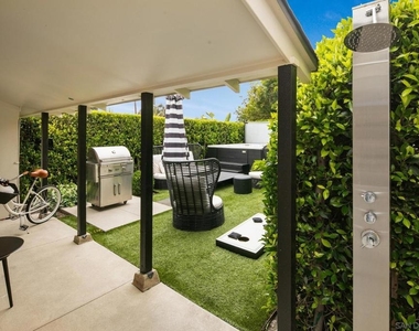 364 Pacific Ave - Photo Thumbnail 20