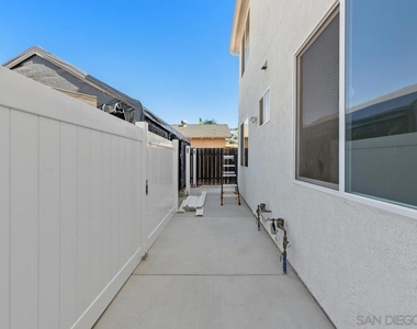 10347 Lipscomb Dr - Photo Thumbnail 17