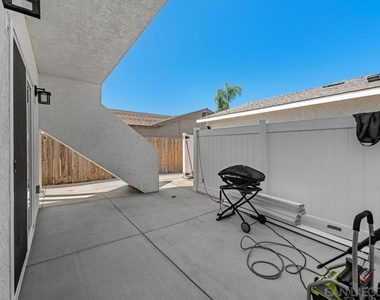10347 Lipscomb Dr - Photo Thumbnail 16