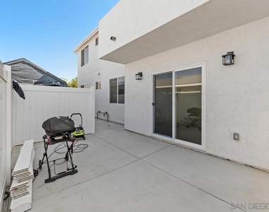 10347 Lipscomb Dr - Photo Thumbnail 14