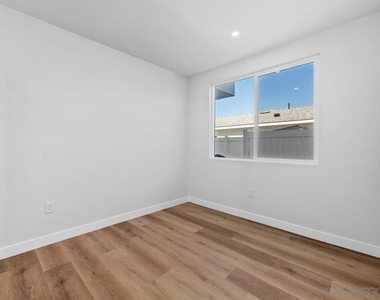 10347 Lipscomb Dr - Photo Thumbnail 15