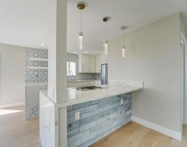 311 Shoemaker - Photo Thumbnail 2