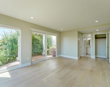 311 Shoemaker - Photo Thumbnail 7