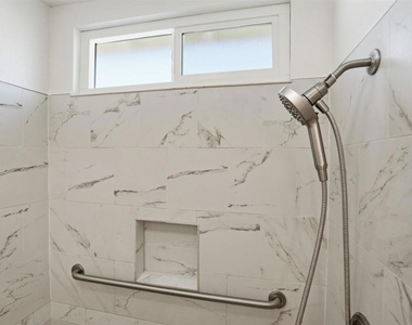 2386 San Bernardo Ave - Photo Thumbnail 9