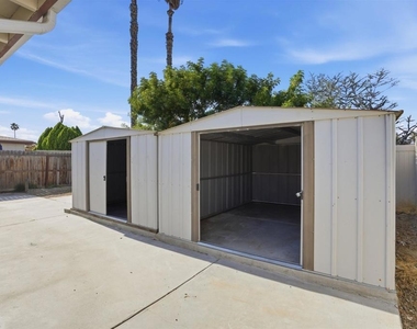 2386 San Bernardo Ave - Photo Thumbnail 14