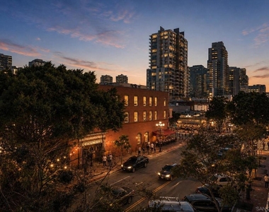 445 Island Ave - Photo Thumbnail 5