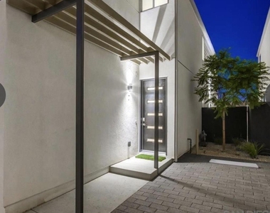 1166 Holly Ave - Photo Thumbnail 15