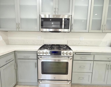 397 Nueve Court - Photo Thumbnail 3