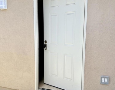 397 Nueve Court - Photo Thumbnail 1
