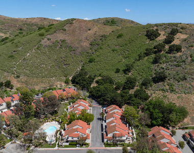 408 Via Colinas - Photo Thumbnail 36