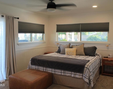 2084 Latham Street - Photo Thumbnail 10